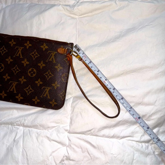 Louis Vuitton neverfull pochette - Picture 3 of 15